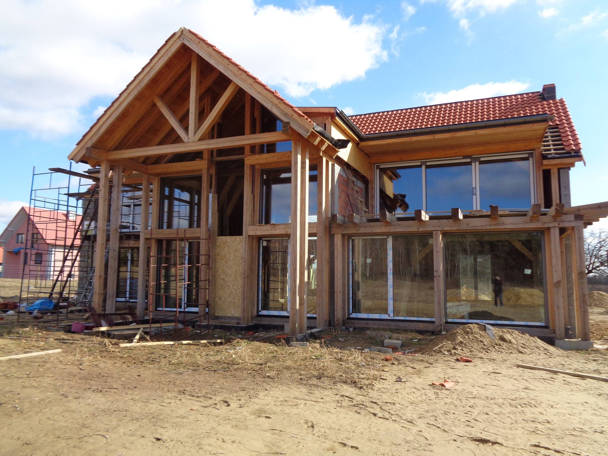Dom w konstrukcji drewnianej