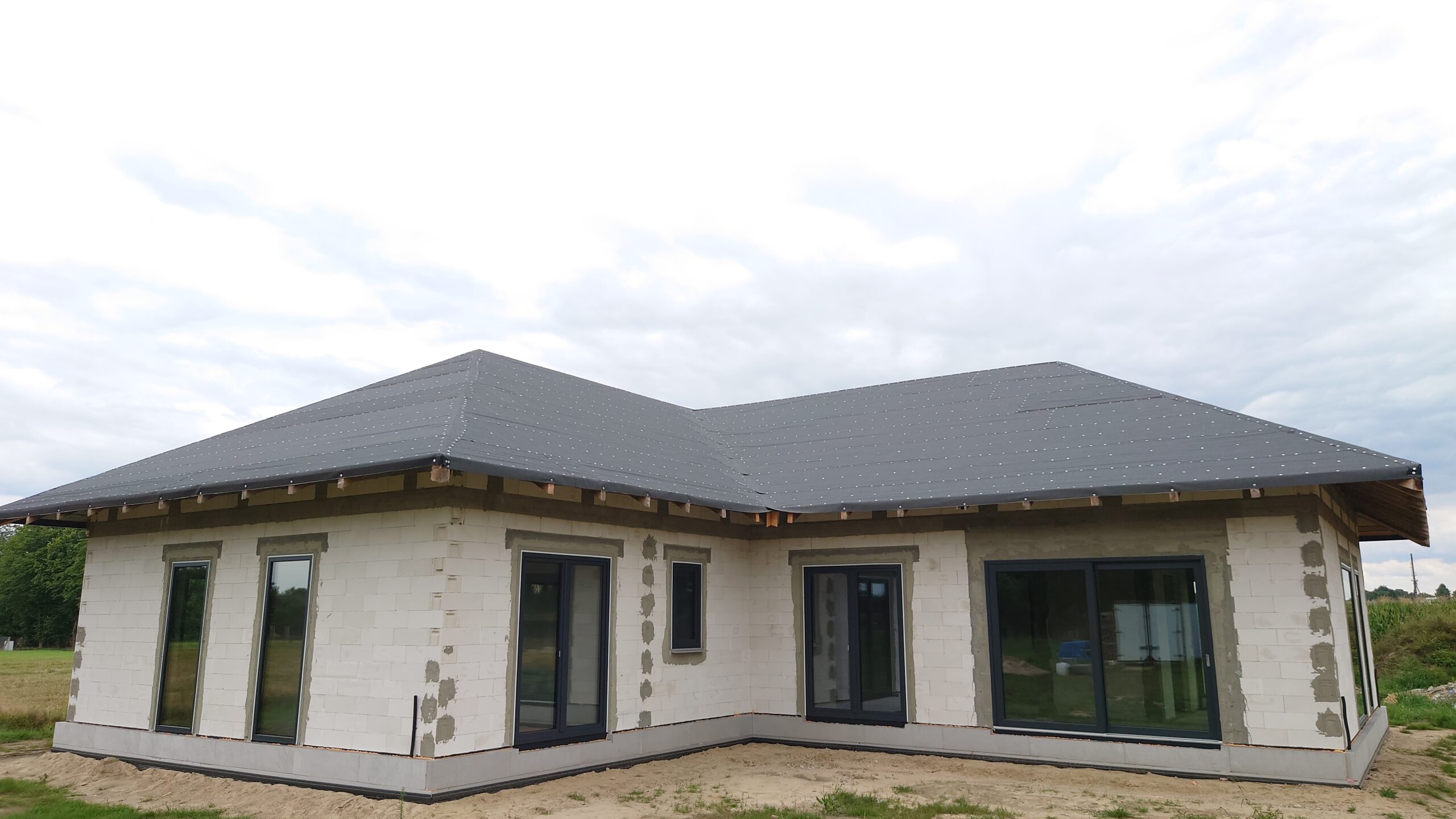 Dom parterowy niedaleko Radomia