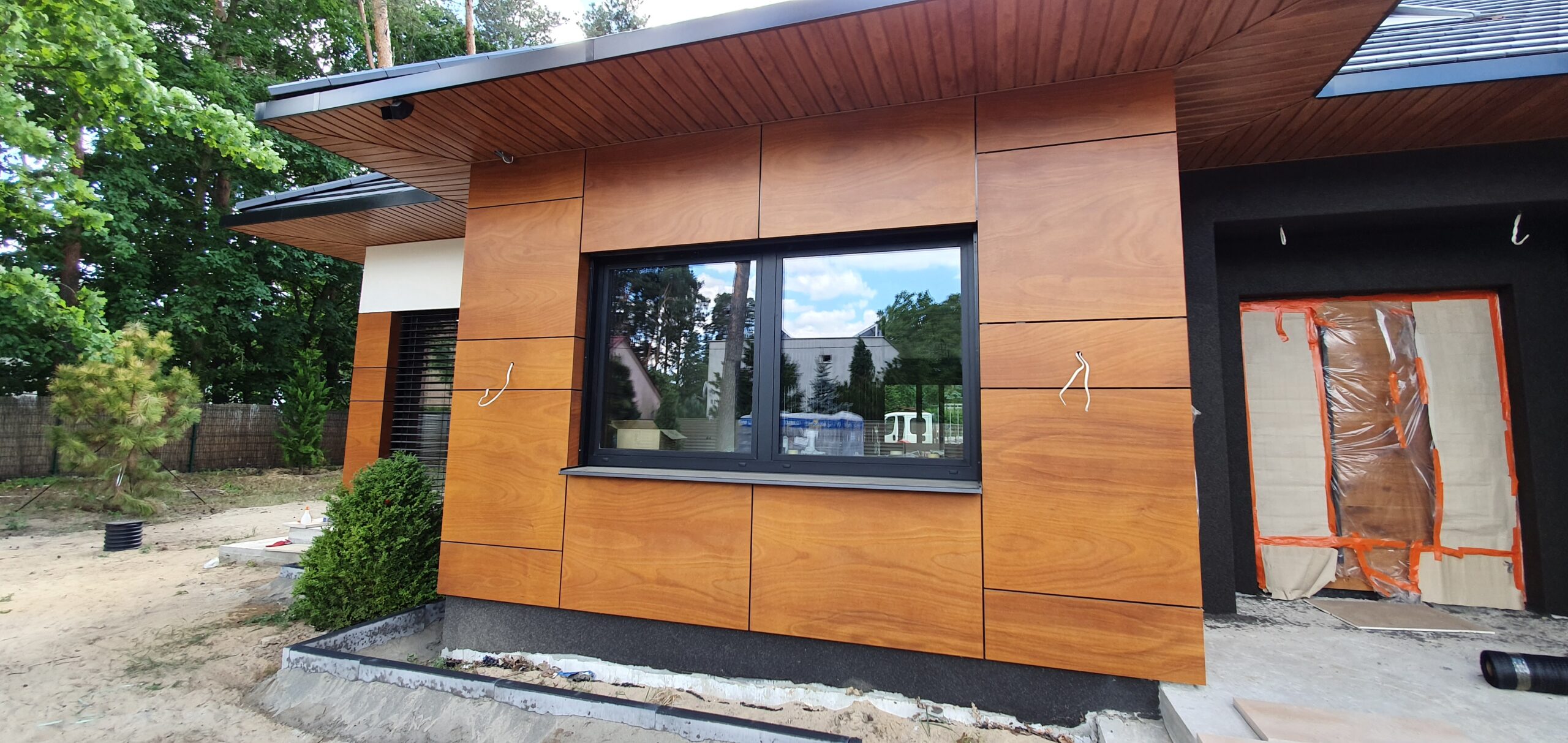 20190702_154800-scaled